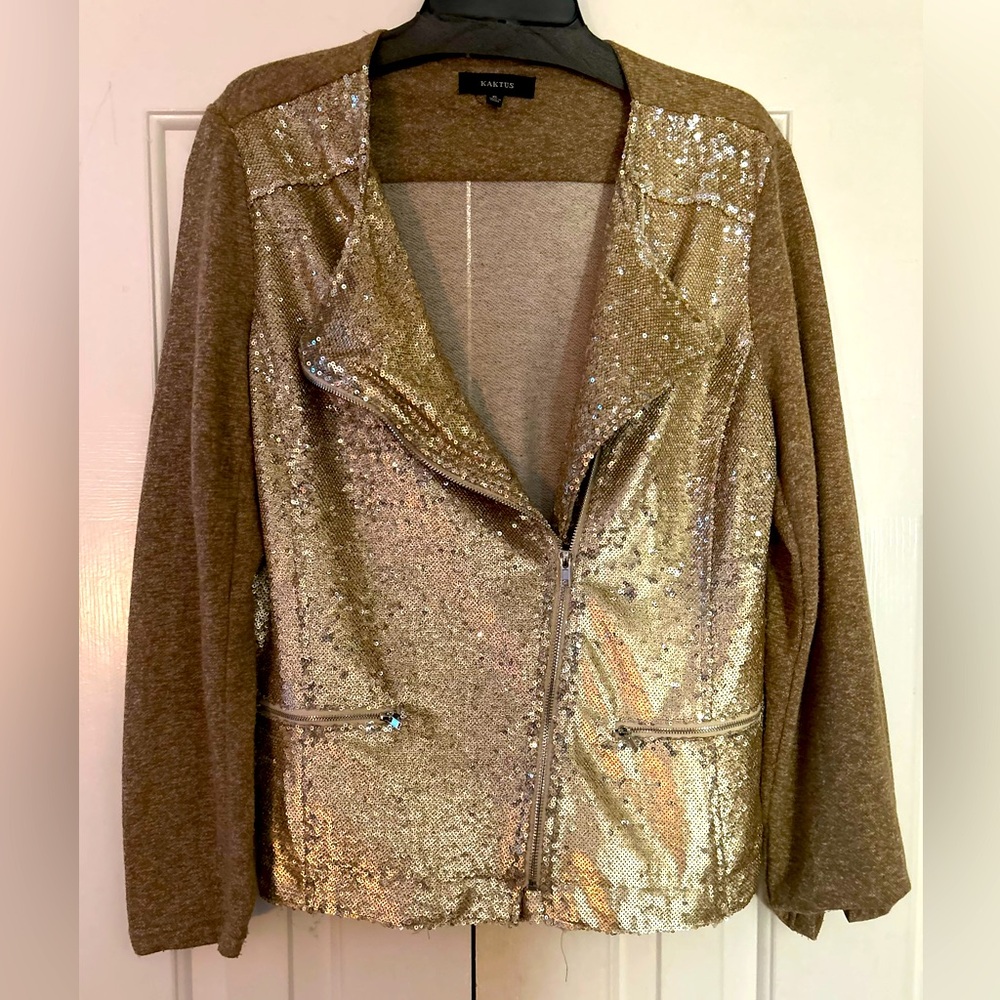 NWOT KAKTUS Gold Sequin & cotton , polyester blend jacket